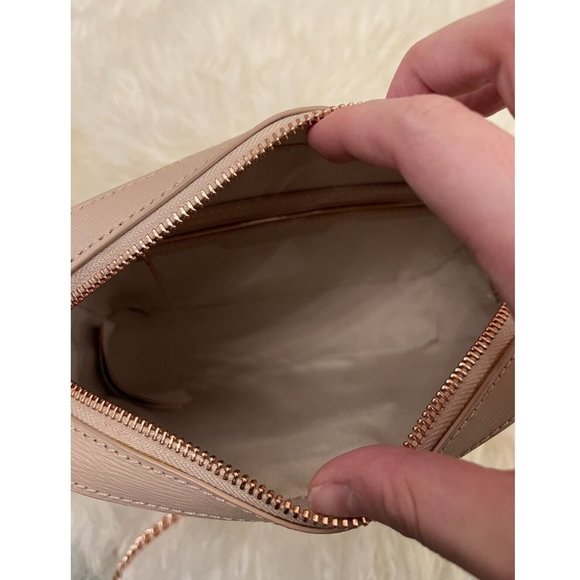 EUC TED BAKER LONDON JULIE LEATHER CROSSBODY CAMERA BAG TAUPE MSRP $175.00 - Picture 9 of 9